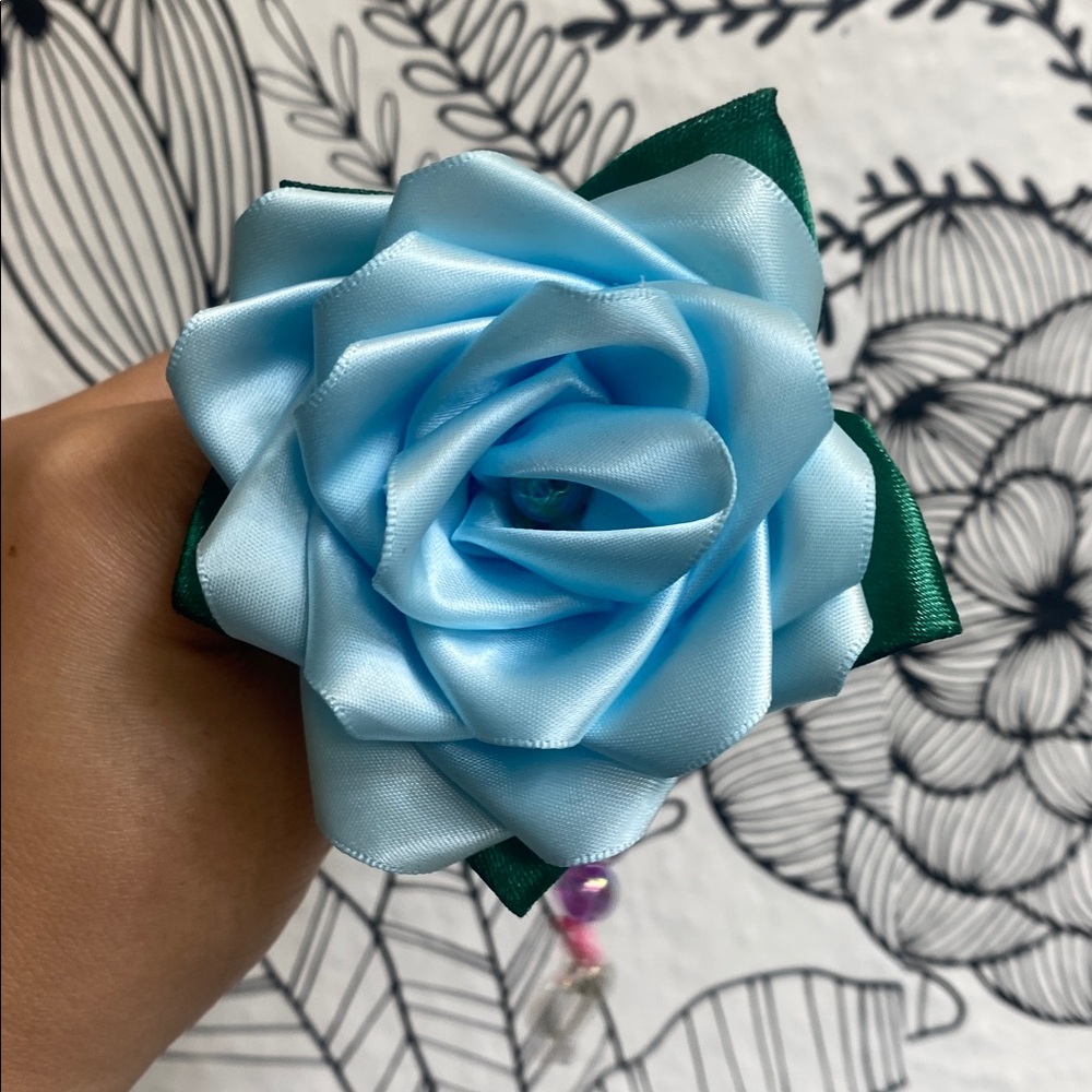Hand Crafted Satin Rose Pen - Picture 6 of 10